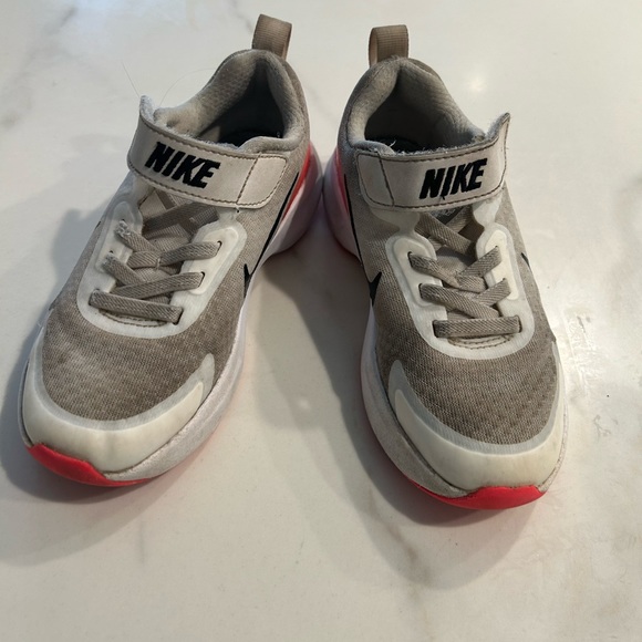 Nike Shoes Boys Nike Size 2c Poshmark